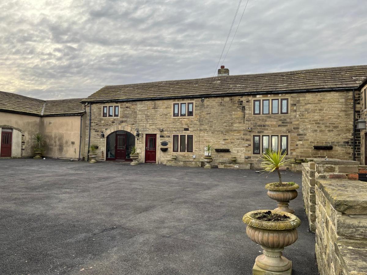 The Farm House Modern Spacious 2 Bedroom Home At Tong Road Leeds Perfect For Contractors Free Secure Parking Пъдси Екстериор снимка